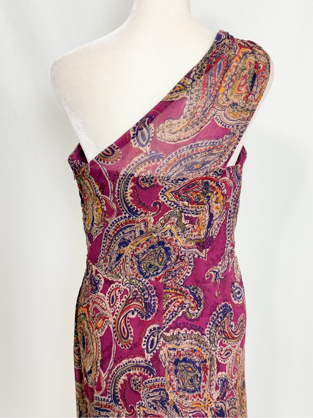 Ralph Lauren One-Shoulder Paisley evening gown - Picture 7 of 9